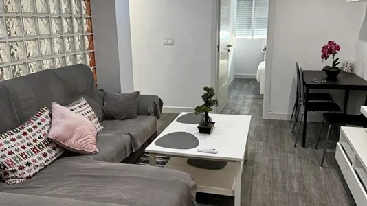 Rooms in Málaga - photo 6