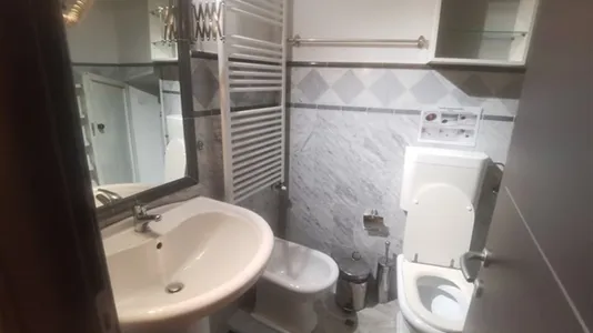 Rooms in Florence - photo 8