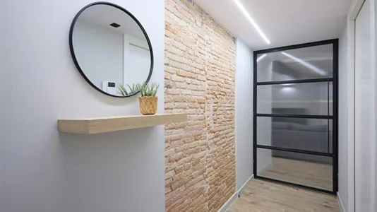 Apartments in Barcelona Ciutat Vella - photo 4