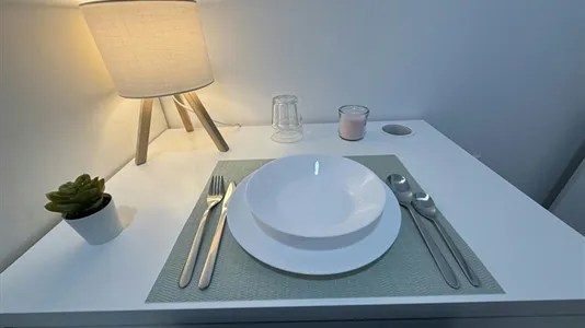 Rooms in Madrid Chamberí - photo 5