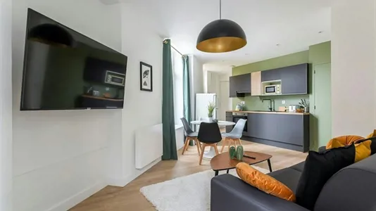 Apartments in Lyon - photo 3