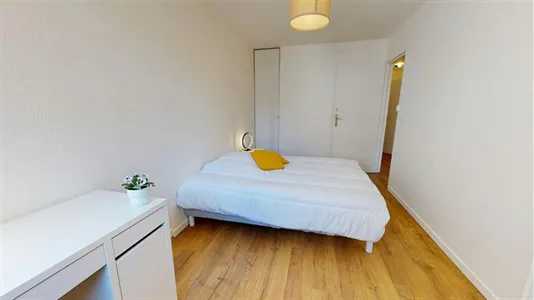 Rooms in Lyon - photo 2