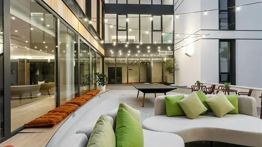 Apartments in Los Bermejales - photo 8