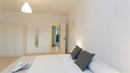 Rooms in Málaga - photo 4