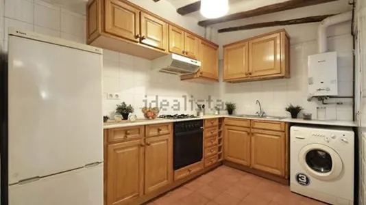 Apartments in Barcelona Ciutat Vella - photo 8