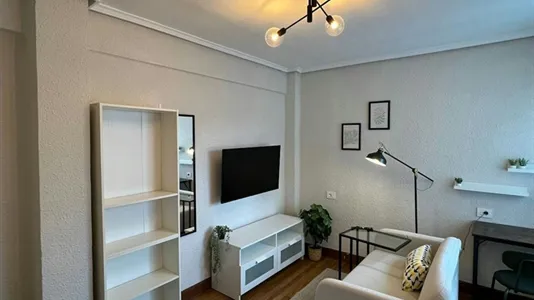 Rooms in Bilbao - photo 6