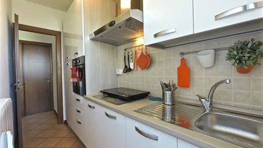 Apartments in Cologno Monzese - photo 5