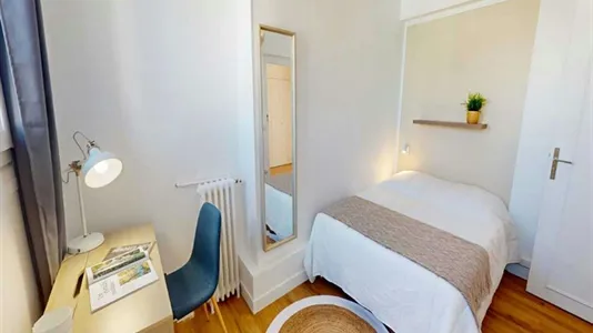 Rooms in Paris 17ème arrondissement - photo 3
