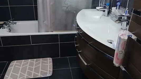 Rooms in Lyon - photo 10