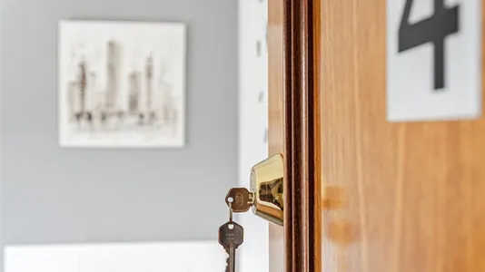 Rooms in Alcalá de Henares - photo 4