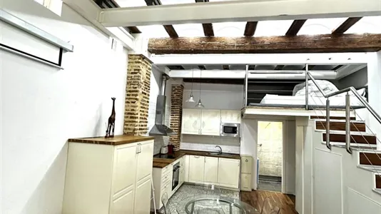 Apartments in Valencia Extramurs - photo 5