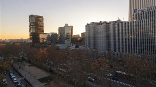 Rooms in Madrid Chamartín - photo 10