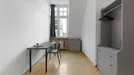 Room for rent, Berlin, &lt;span class=&quot;blurred street&quot; onclick=&quot;ProcessAdRequest(9185253)&quot;&gt;&lt;span class=&quot;hint&quot;&gt;See streetname&lt;/span&gt;[xxxxxxxxxxxxx]&lt;/span&gt;