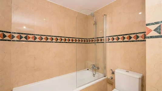 Rooms in Madrid Chamartín - photo 6