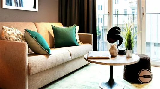 Apartments in Zürich Distrikt 8 - photo 4