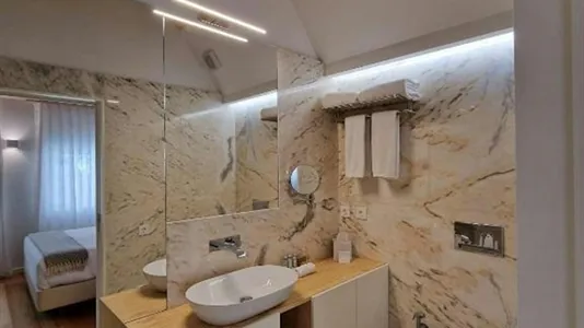 Apartments in Location is not specified - photo 6