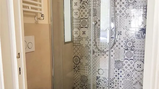 Rooms in Genoa - photo 8