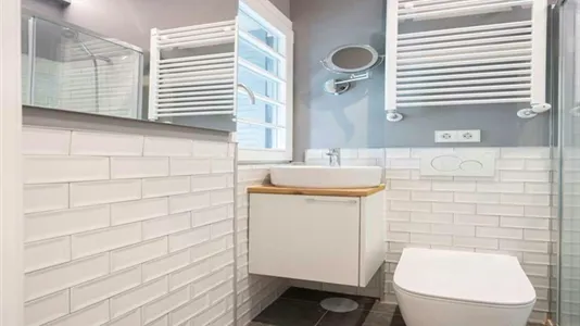 Rooms in Madrid Chamberí - photo 9