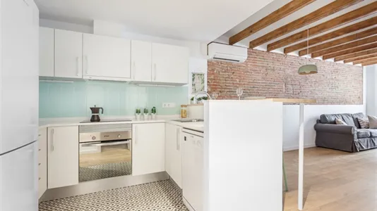 Apartments in Barcelona Ciutat Vella - photo 8