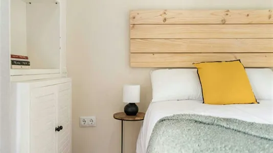 Rooms in Madrid Salamanca - photo 9