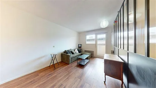 Apartments in Lyon - photo 4