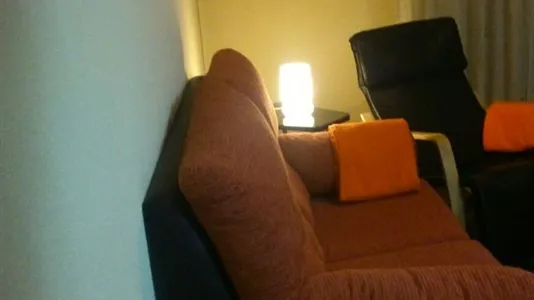 Rooms in Jaén - photo 6