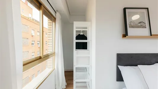 Rooms in Tavernes Blanques - photo 4