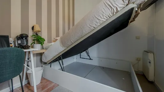 Rooms in Madrid Centro - photo 5