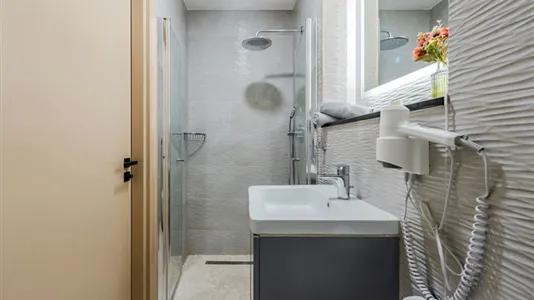 Apartments in Berlin Charlottenburg-Wilmersdorf - photo 8