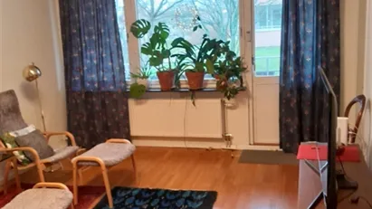 Kungsängen - 4rok - 11mån - 8.855kr/mån