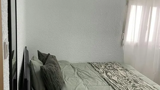 Rooms in Tavernes Blanques - photo 2