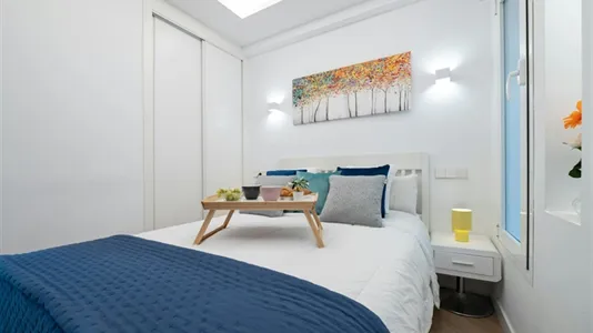 Apartments in Madrid Retiro - photo 3