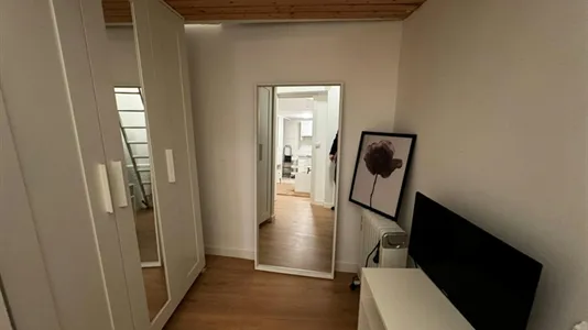 Houses in Madrid Chamberí - photo 8