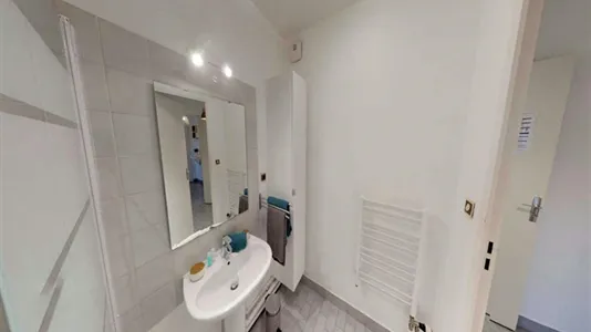 Rooms in Lyon - photo 10