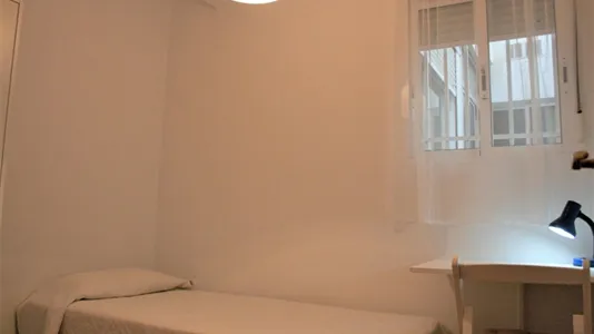 Rooms in El Fontanal - photo 6