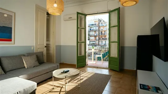 Rooms in Barcelona Eixample - photo 7