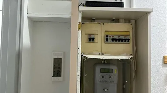 Rooms in Barcelona Ciutat Vella - photo 7