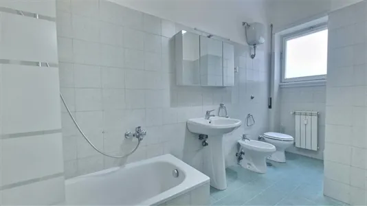 Rooms in Roma Municipio VIII – Appia Antica - photo 9