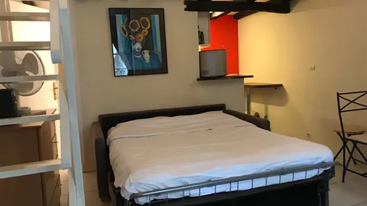 Apartments in Paris 1er arrondissement - photo 7