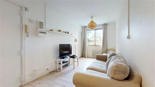 Rooms in Lyon - photo 4