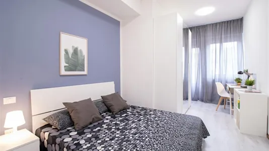 Rooms in Verona - photo 1