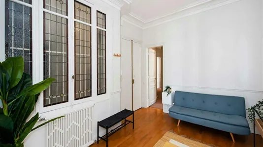 Rooms in Paris 17ème arrondissement - photo 9