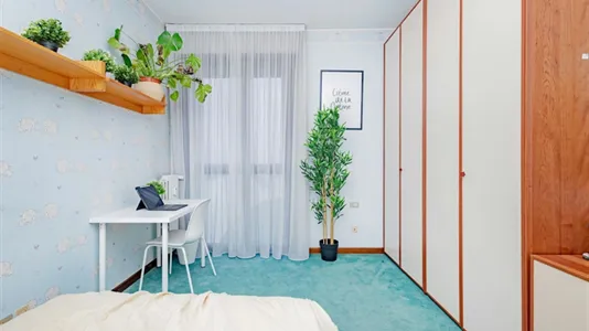 Rooms in Milano Zona 8 - Fiera, Gallaratese, Quarto Oggiaro - photo 4