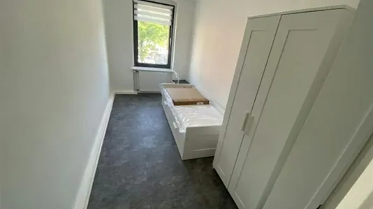Rooms in Berlin Neukölln - photo 1