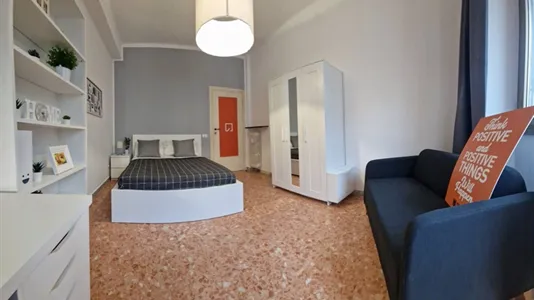 Rooms in Roma Municipio XIV – Monte Mario - photo 4
