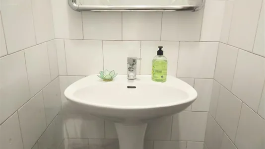 Rooms in Valencia Extramurs - photo 4