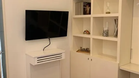 Rooms in Napoli Municipalità 2 - photo 10