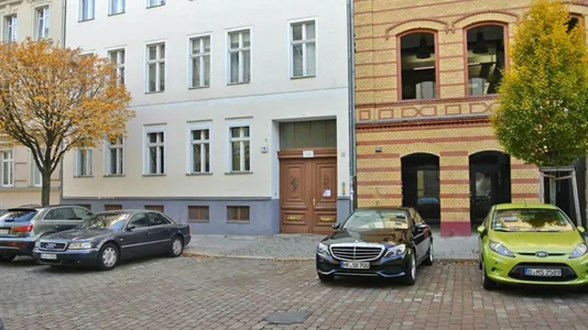 Apartments in Berlin Mitte - photo 2