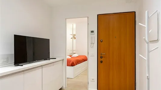 Apartments in Milano Zona 5 - Vigentino, Chiaravalle, Gratosoglio - photo 2