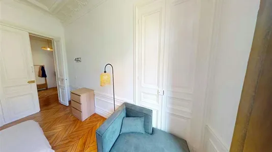 Rooms in Paris 17ème arrondissement - photo 5